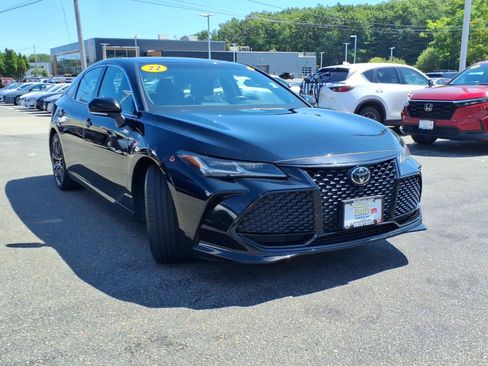 Used 2022 Toyota Avalon Touring w/ Carpet Mat Package (TMS) FWD image 3