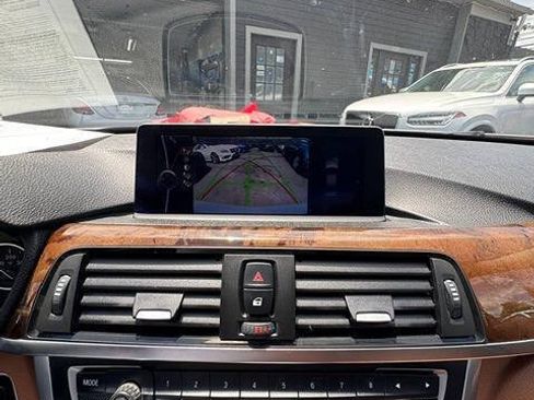 Used 2013 BMW 328i xDrive Sedan AWD/4WD image 13