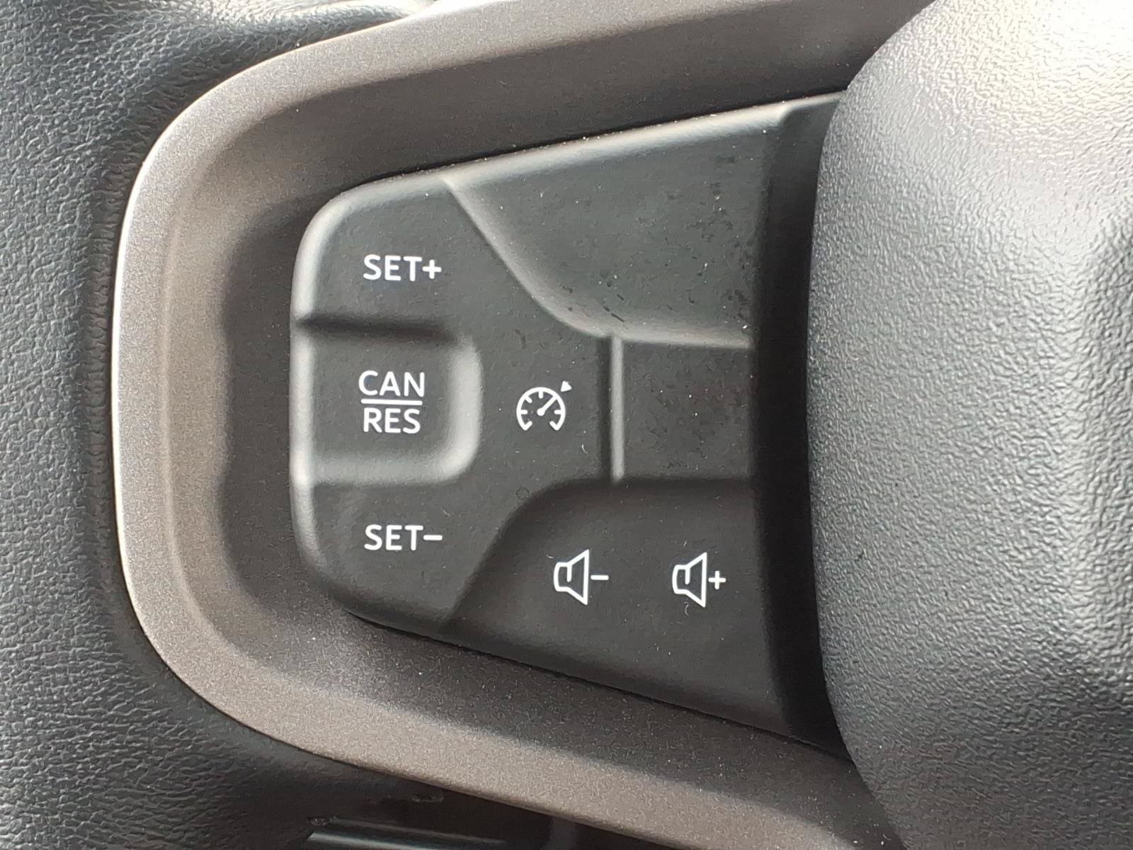 Used 2025 Ford Bronco Badlands AWD/4WD image 21