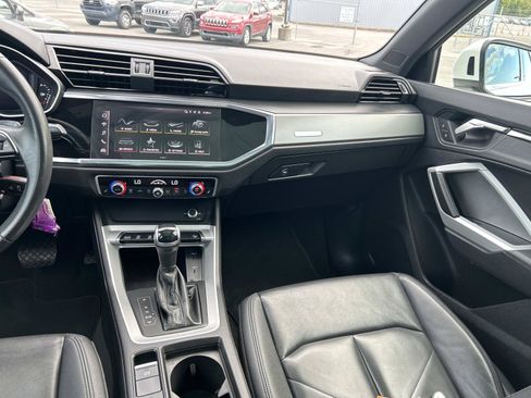 Used 2025 Audi Q3 2.0T Premium AWD/4WD image 20