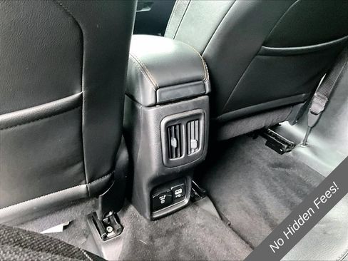 Used 2019 Jeep Compass Latitude w/ Popular Equipment Group AWD/4WD image 21