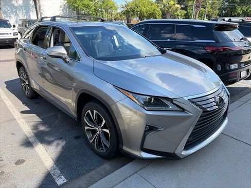 Used 2018 Lexus RX 350 FWD w/ Premium Package image 2