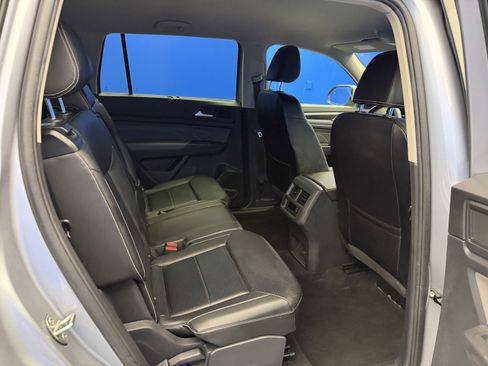 Used 2023 Volkswagen Atlas SE AWD/4WD image 25