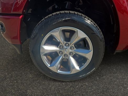 Used 2019 RAM 1500 Limited RWD image 14