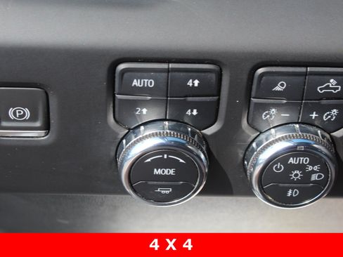 Used 2023 GMC Sierra 1500 Denali w/ Technology Package AWD/4WD image 25