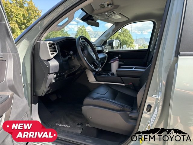 Used 2024 Toyota Tundra SR5 w/ SR5 Convenience Package AWD/4WD image 15