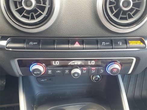 Used 2017 Audi A3 2.0T Premium image 30
