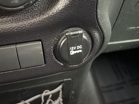 Used 2015 Jeep Wrangler Sport w/ Quick Order Package 24S AWD/4WD image 22