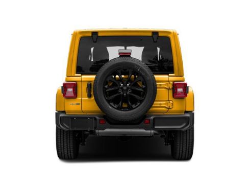 Certified 2022 Jeep Wrangler Unlimited Sahara w/ Cold Weather Group AWD/4WD image 5