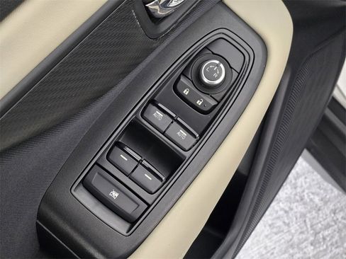 Certified 2020 Subaru Outback Premium image 25