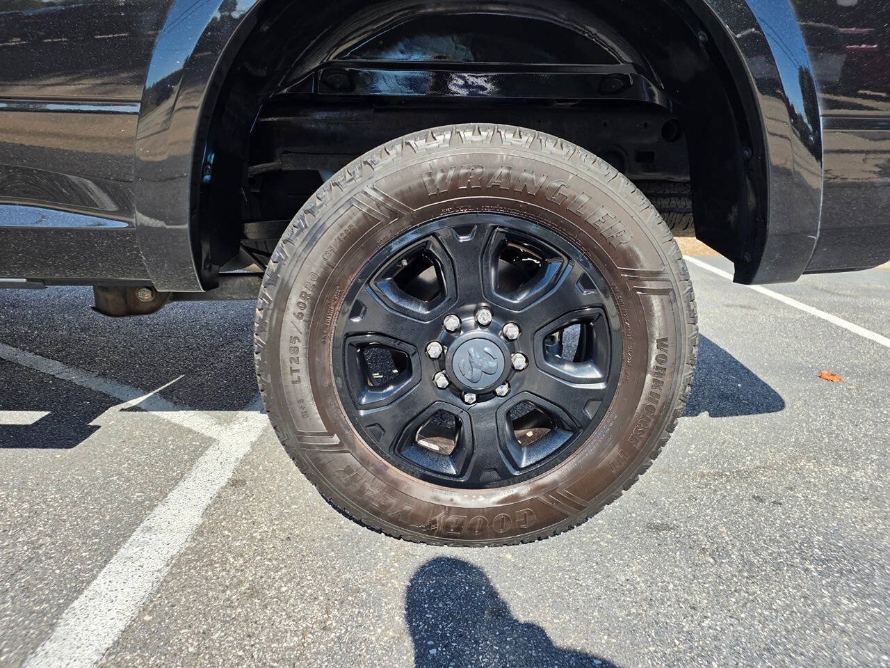Used 2017 RAM 2500 Laramie w/ Sport Appearance Group AWD/4WD image 11