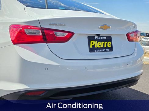 Used 2024 Chevrolet Malibu LT FWD image 8