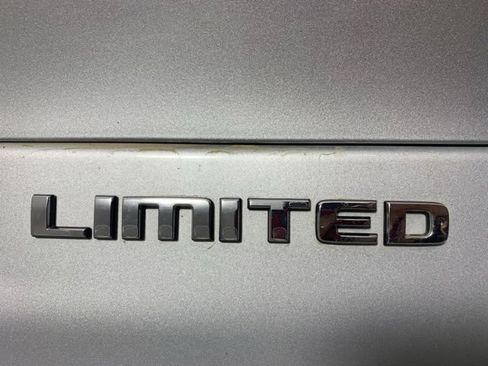 Used 2022 Jeep Grand Cherokee L Limited AWD/4WD image 41