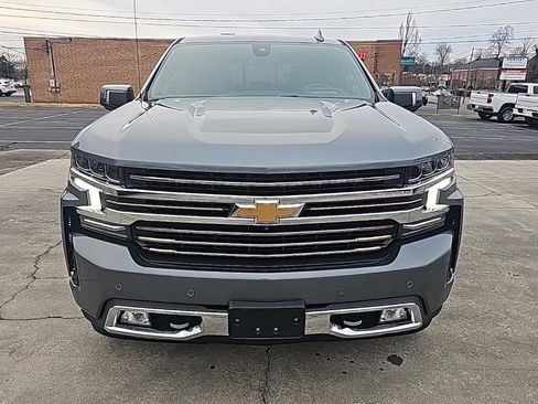 Used 2021 Chevrolet Silverado 1500 High Country image 3
