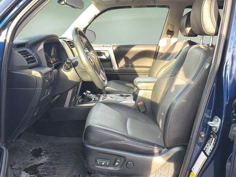 Used 2022 Toyota 4Runner SR5 Premium image 13