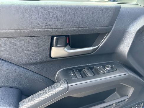 Used 2024 Toyota Tacoma TRD Sport w/ TRD Sport Upgrade Package image 26