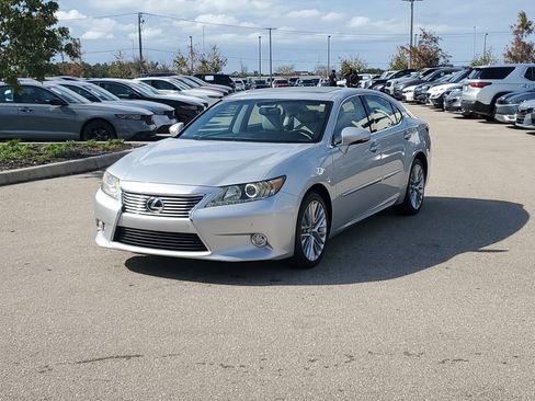 Used 2013 Lexus ES 350 image 8