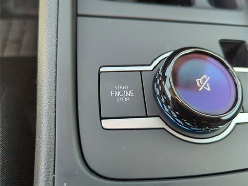 New 2026 Volkswagen Tiguan S image 38