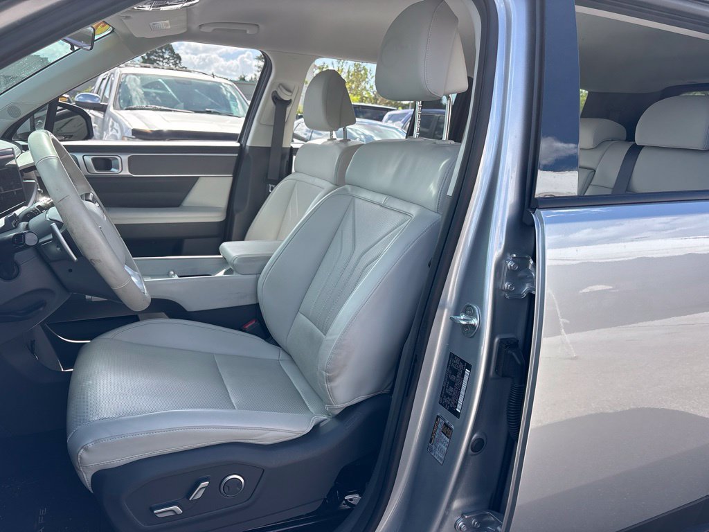 Used 2026 Hyundai Santa Fe SEL w/ Tow & Go Package FWD image 9