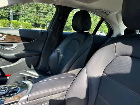 Used 2018 Mercedes-Benz C 300 4MATIC Sedan image 12