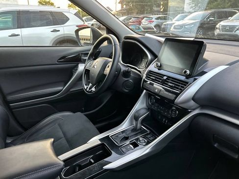 Used 2024 Mitsubishi Eclipse Cross AWD image 9