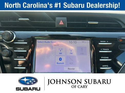 Used 2019 Toyota Camry SE w/ Convenience Package FWD image 10