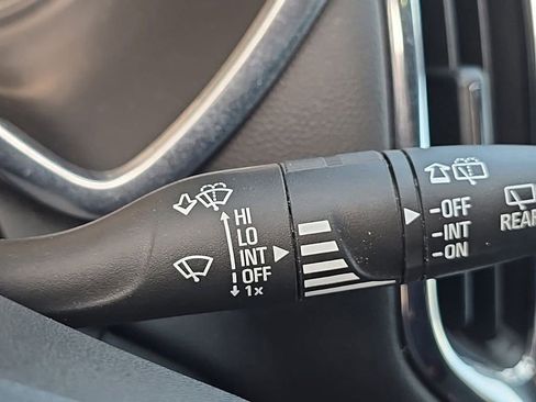 Used 2022 Chevrolet Equinox LT image 14