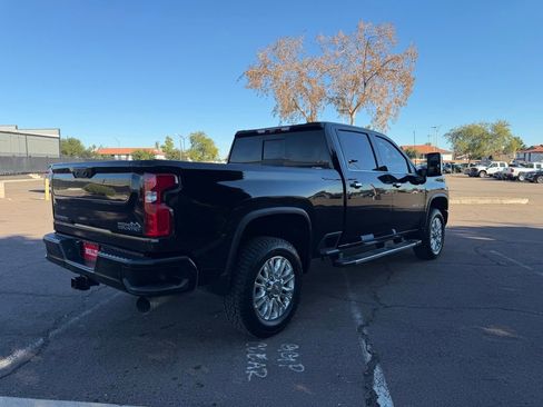 Used 2022 Chevrolet Silverado 3500 High Country w/ Z71 Off-Road Package image 7