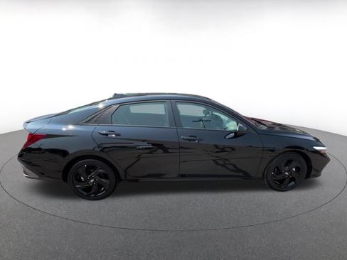 Used 2026 Hyundai Elantra Sport FWD image 15