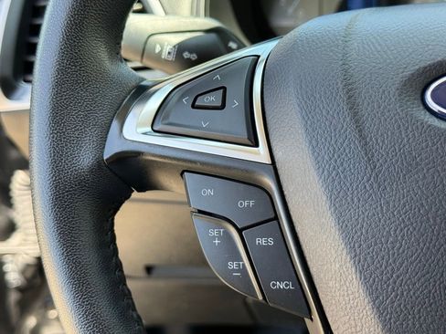 Certified 2024 Ford Edge SEL w/ Convenience Package AWD/4WD image 16