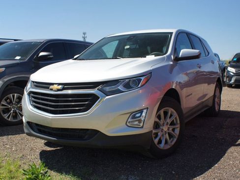 Used 2021 Chevrolet Equinox LT image 5