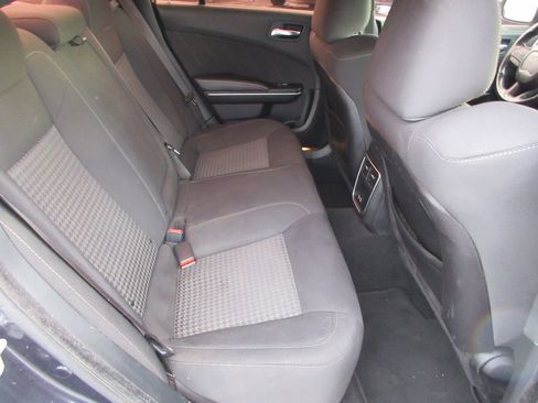 Used 2019 Dodge Charger GT image 16