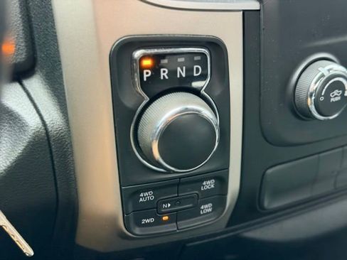 Used 2014 RAM 1500 Big Horn image 11