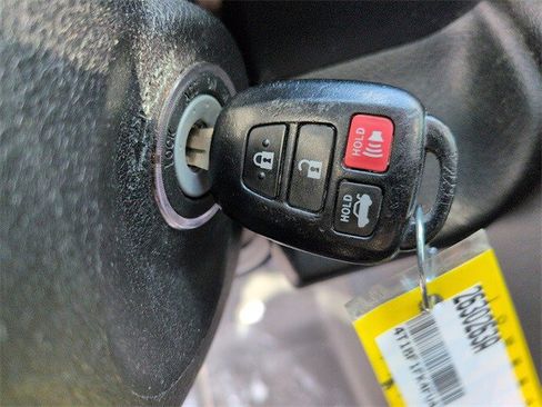 Used 2015 Toyota Camry XSE w/ Moonroof Package image 23