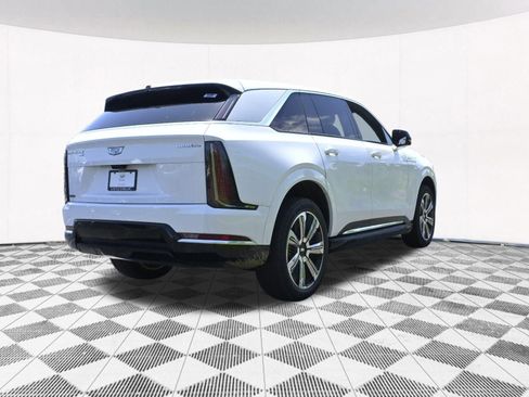 New 2025 Cadillac Escalade IQ Luxury 2 image 25