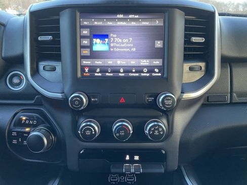 Used 2021 RAM 1500 Big Horn image 10