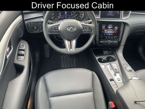 Used 2025 INFINITI QX50 Pure image 17