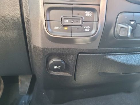 Used 2022 RAM 1500 Classic SLT w/ Electronics Group AWD/4WD image 25