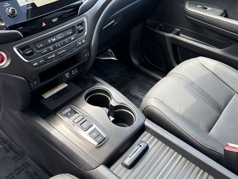 Certified 2022 Honda Passport TrailSport image 26