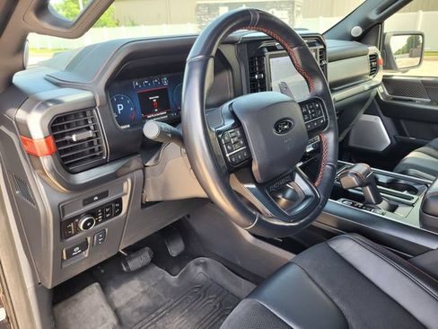 Used 2025 Ford F150 Raptor AWD/4WD image 23