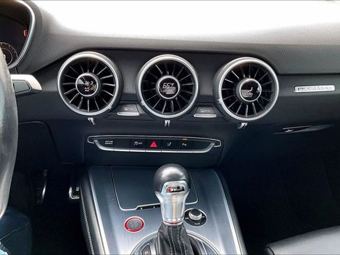 Used 2016 Audi TTS 2.0T Coupe AWD/4WD image 31