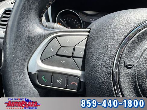 Used 2020 Jeep Compass Latitude FWD image 24