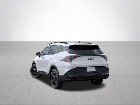 New 2026 Kia Sportage X-Line AWD/4WD image 4