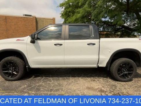 Used 2023 Chevrolet Silverado 1500 LT Trail Boss w/ Convenience Package II AWD/4WD image 5
