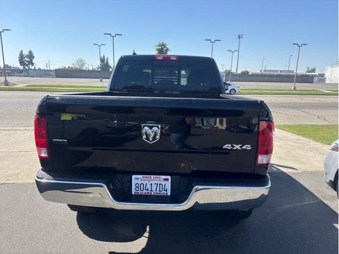 Used 2022 RAM 1500 Classic SLT w/ Electronics Group AWD/4WD image 6