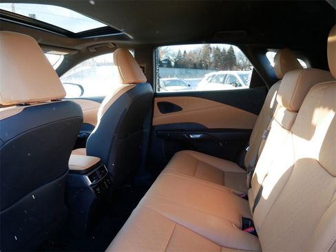 Used 2025 Lexus RX 350 Premium Plus image 9