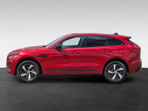 Used 2025 Jaguar F-PACE R-Dynamic S image 7