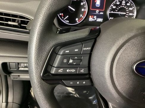 Used 2025 Subaru Crosstrek 2.0i Premium w/ Convenience Package #2 image 24