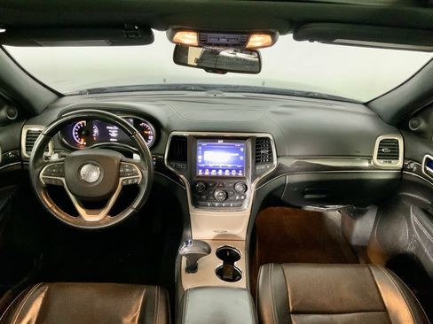 Used 2015 Jeep Grand Cherokee Overland w/ Advanced Technology Group image 19