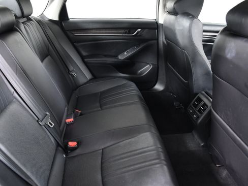Used 2022 Honda Accord Touring image 24